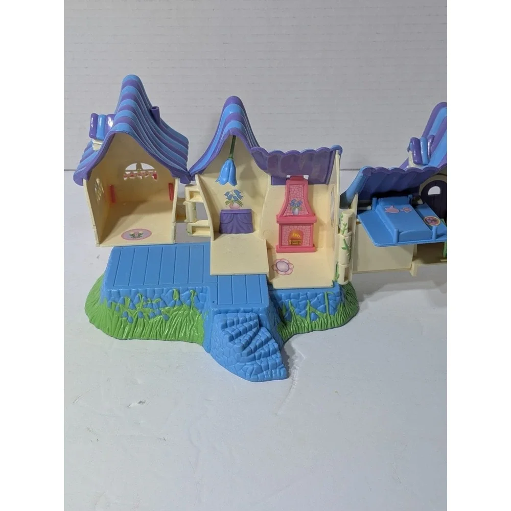 Barbie Fairytopia Little Lands Azura's Cottage Playset 2004 House Only Fast Ship